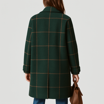 Adriana | Amber Ruitjas